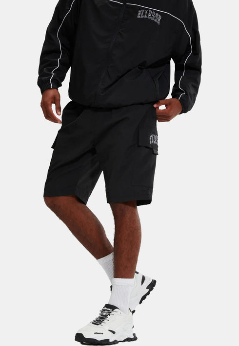 Ellesse Yulio cargo short שורט אלס בצבע שחור